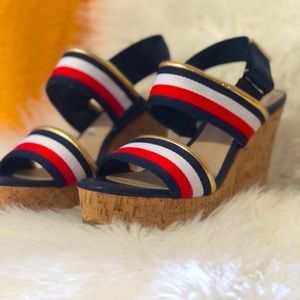 NEW Tommy Hilfiger wedge platform sandals